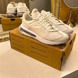 Nike Air Max Pre-Day